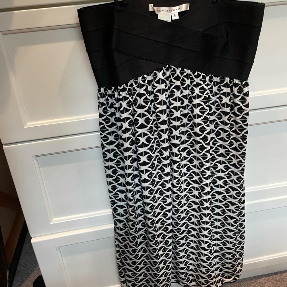 Max studio dress nwot